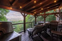 Cozy 2-bedroom cabin in beautiful Blairsville with AC, WiFi - Feriehus