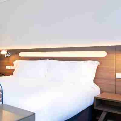 Holiday Inn Express SYDNEY MACQUARIE PARK by IHG Rooms
