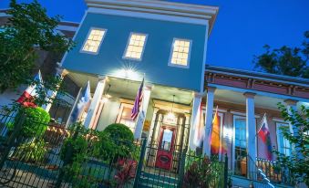 Hostel Auberge Nola