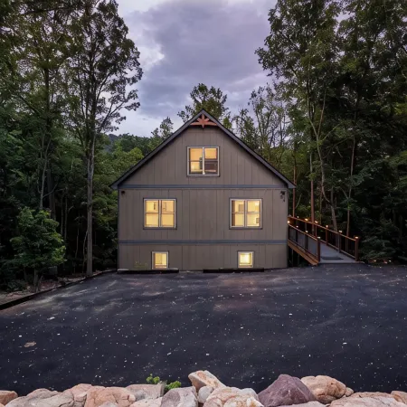 6Br ¦ 5 King Beds ¦ Bunk Room with 2 Bunks ¦ 8 Bathrooms ¦ Platinum Pool Pass!