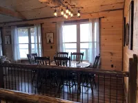 Secluded Mountain Cabin with Spectacular Views- Hiker's Dream - 4 ดาว