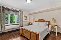 Creekside Bed & Breakfast Niagara Falls - Bed and Breakfasts