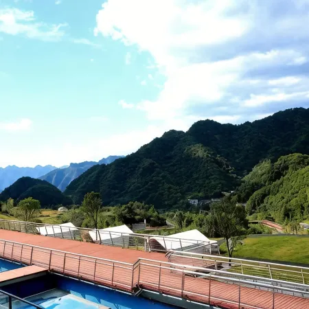 Yunqi Valley Health Hotel