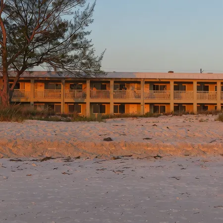 Totally Remodeled Beachfront Studio-Step out your door onto the sand. Really! D