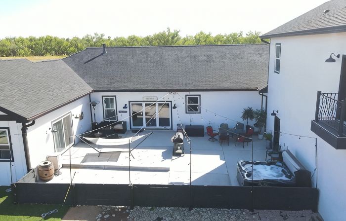 ♥︎Romantic Retreat♥︎Boutique Apt/Hot tub/Fire Pit