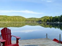 Bancroft Lakefront Cottage with Breathtaking Sunsets! - 3-Star