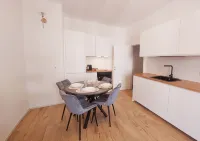 Welcoming flat near Prada 10 min from Duomo square - 3성급