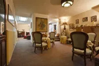 Hotel Moderno - 3-Star