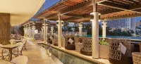 The Tsubaki Tower - Kolam Renang