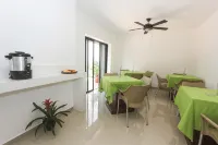 Hotel Los Girasoles Cancun - Desayuno