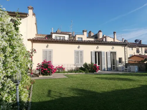 Holiday House 4/8 sleeps - House of Pietro Aretino, Arezzo historic center - Apartments
