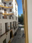 Hostal Alcobia - Cheap