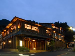 Hakone Onsen Ryokan Yaeikan