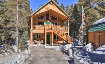 Duck Creek Village Cabin w/ Fire Pit & Grill!