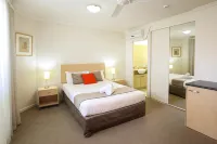 Caloundra Central Apartment Hotel Official Hotels in Battery Hill