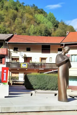Apartments Hlapi with Spa Hotels in Bovec