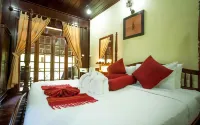 Ban Lakkham River View Hotels in 