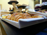 Logis Hotel des Bains - breakfast