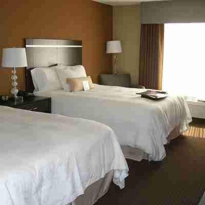 Hampton Inn & Suites Pueblo/North Rooms