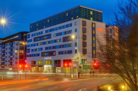 Leonardo Hotel Plymouth Отели рядом с достопримечательностью «Mayflower International Marina»