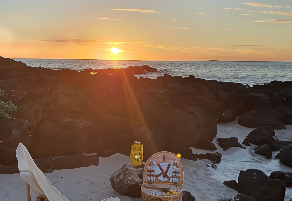 2. EQ스테이호텔..