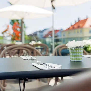 Harry's Home Hotel & Apartments