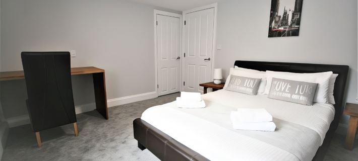 Nelson by the Docks Serviced Apartments by Roomsbooked Hotels in Gloucester