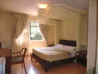Fang Fang Suites