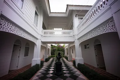 Nirvanan House Các khách sạn ở Nan