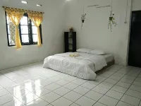 Ndalem Diajeng Hoteles cerca de Kraton of Yogyakarta
