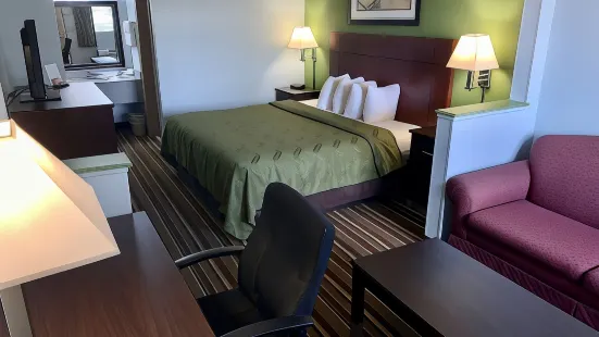 Quality Inn & Suites Macon North