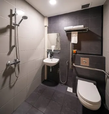 โรงแรมเดอะกี เวสต์โคสต์