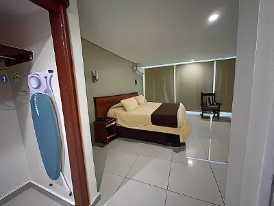 Hotel Latino فنادق في Sahuayo