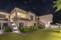 Bella Vista Luxury Apartments