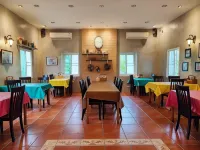 Royal Good View Resort & Farm Hotels in Suan Phueng