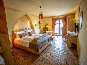 4-Sterne Burghotel Castillo Alcazar, Europa-Park Freizeitpark & Erlebnis-Resort