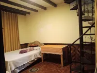 Miracle Guest House Hotels in Pamijahan