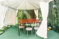 Green Roof Hotel Hotel di 