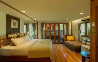 Kaengkrachan Boathouse Paradise Resort Hotels near Phetchaburi