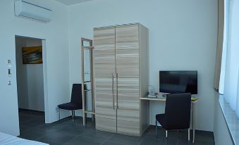 Turmol Hotel