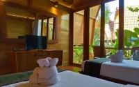 AloraVilla Hotel dekat Gerbang Taman Sangkareang
