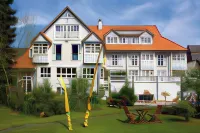 Romantisches Hotel Menzhausen - С бассейном