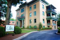 Inn at 835 Boutique Hotel Hotels near Strider Bikes of Central Illinois