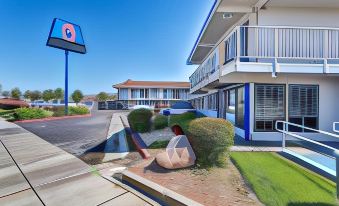 Motel 6 Vallejo, CA - Six Flags West