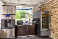 Motel 6 Elmsford, NY - White Plains Các khách sạn ở White Plains
