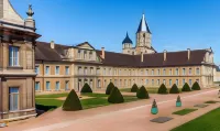 Saint Odilon Hotels in Aze