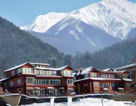 Pahalgam Hotel Hotels near New Mountain Adventures