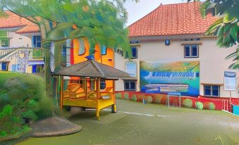 RedDoorz at Pacet Mojokerto