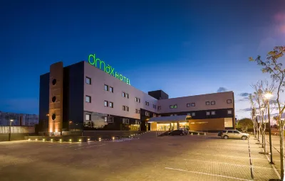 DMax Hotel Hotel dekat Bandara Dr. Gastao Vidigal