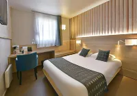 Brit Hotel Landivisiau Các khách sạn ở Treflez